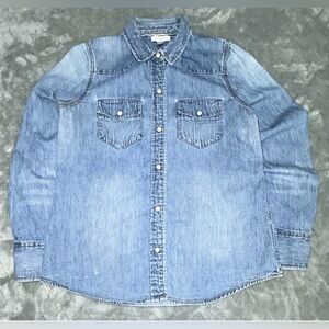 J Crew Denim Pearl Snap Chambray Button Down Shirt Women’s Size 4